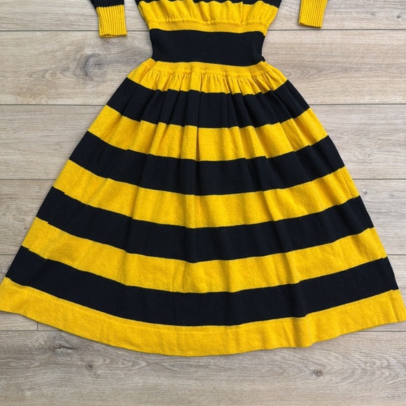 Vintage‎ Nicole Miller Wool Bumblebee Stripe Midi Dress Sweater Statement Twee - Picture 9 of 12